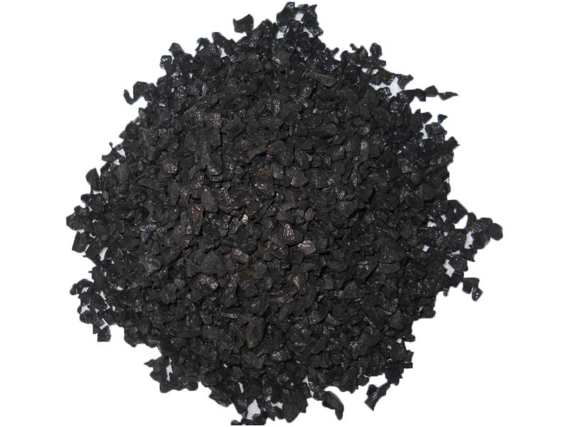 Bazalt czy kwarc do akwarium - który z nich lepiej zadba o Twoje rybki?